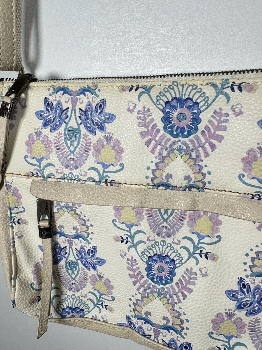 The SAK Alameda Cream Pebbled Faux Leather Floral Print Shoulder Crossbody Bag - Picture 7 of 11
